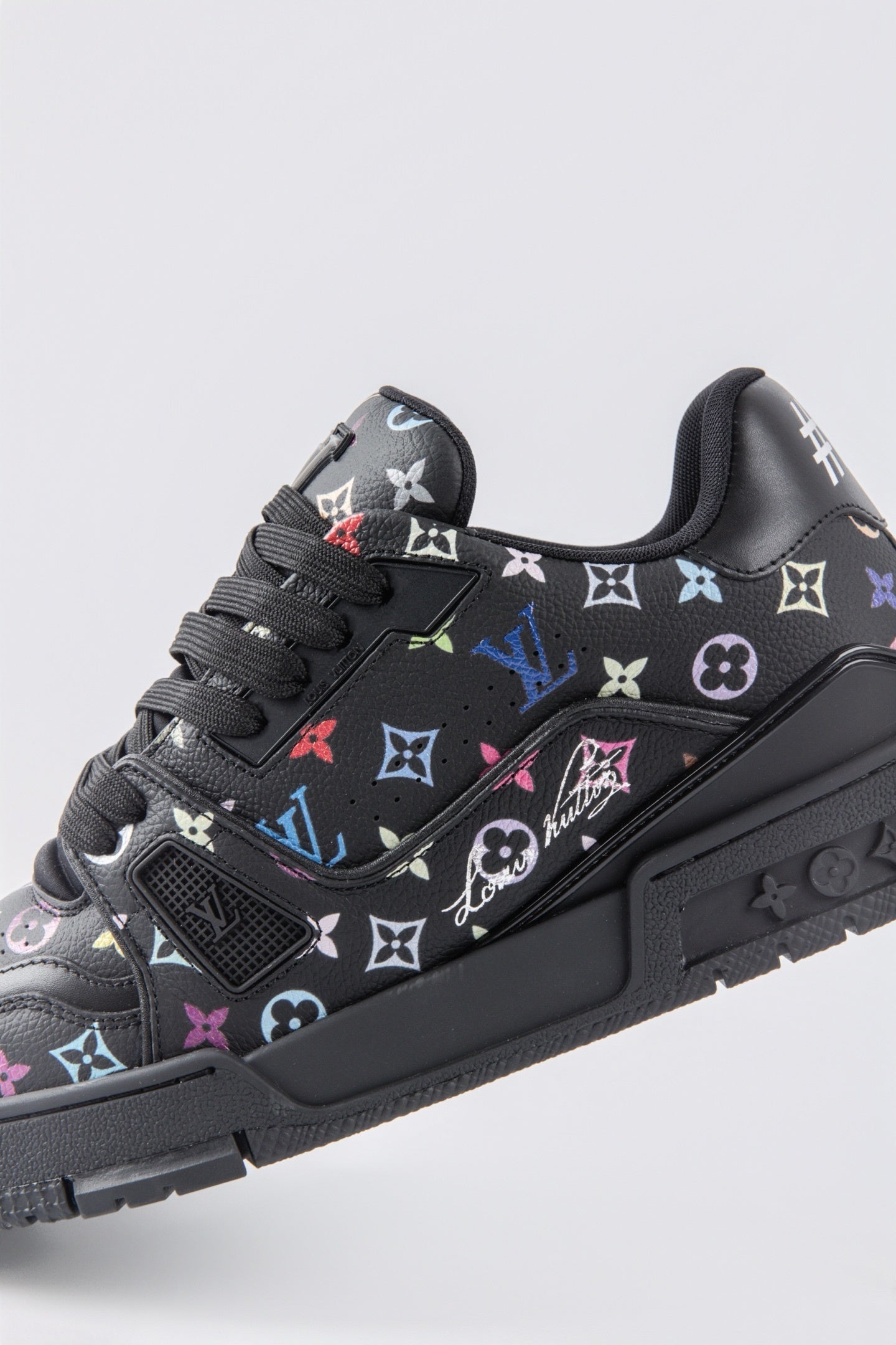 LV X TM LV TRAINER SNEAKERS