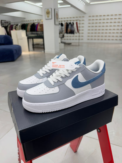 AIR  FORCE 1 LOW "ATHLETIC CLUB MARINA BLUE"